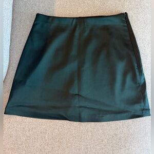 Abercrombie & Fitch Scarlett Green Satin Mini Skort XS